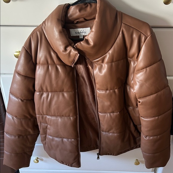 Women's Brown Puffer Jacket - Picture 1 of 2